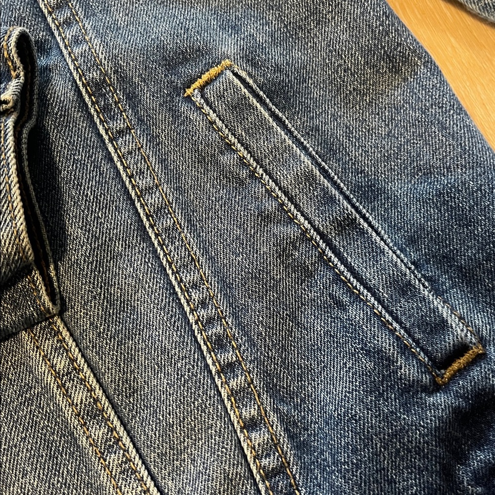 GAP Icon Denim Jean Jacket - Picture 5 of 6